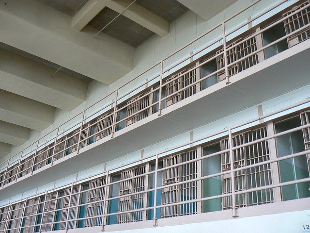 Celdas de una cárcel. │ Foto: Pixabay
