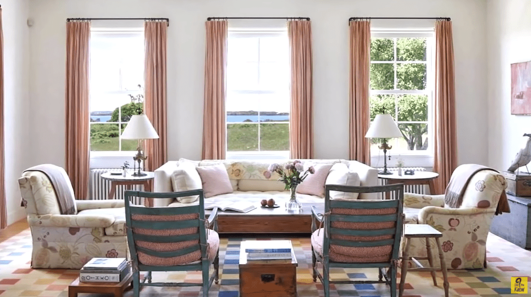 A tour of Jackie Kennedy's oceanfront mansion | Photo: YouTube/didyouknow