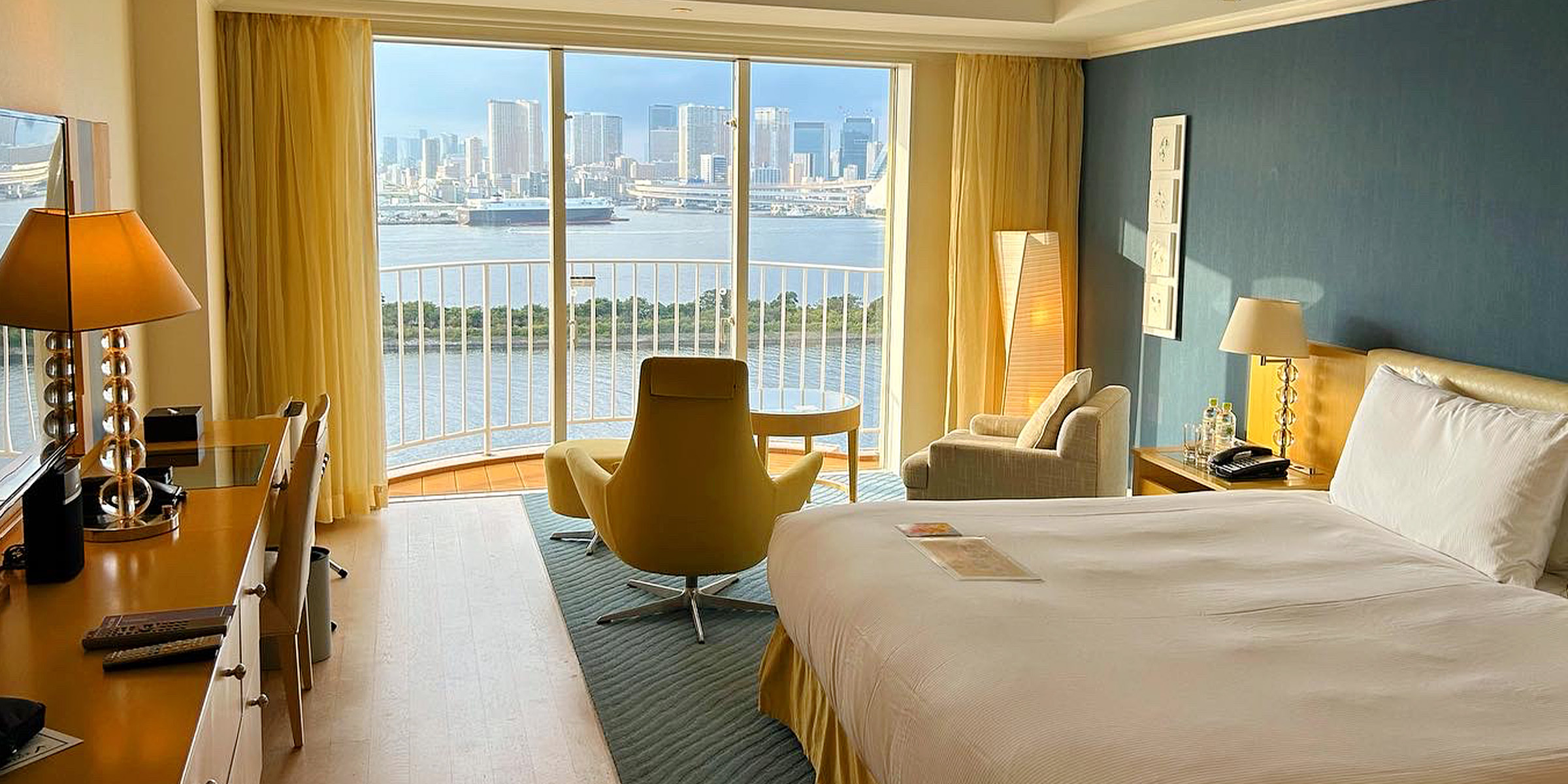 A hotel room | Source: Flickr