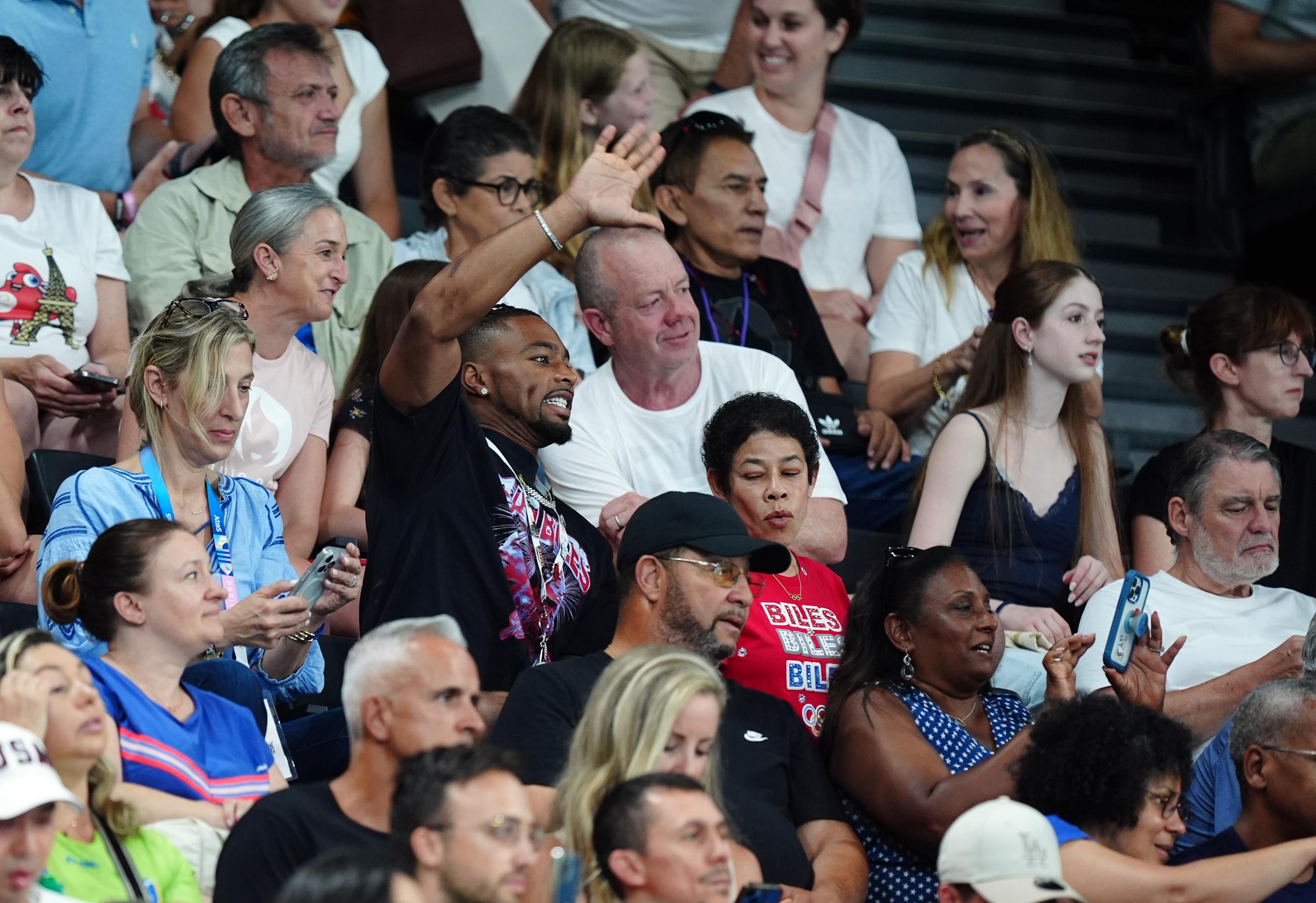 Jonathan Owens and Simone Biles' parents Nellie and Ronald Biles during the Women's All-Around Final at the Paris Olympic Games on August 1, 2024, in Paris, France | Source: Getty Images