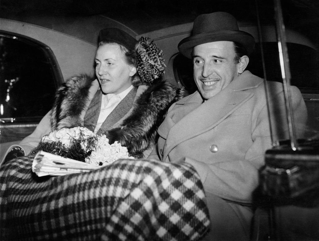 Don Jaime con Charlotte Tiedemann el 18 de noviembre de 1949. | Foto: Getty Images
