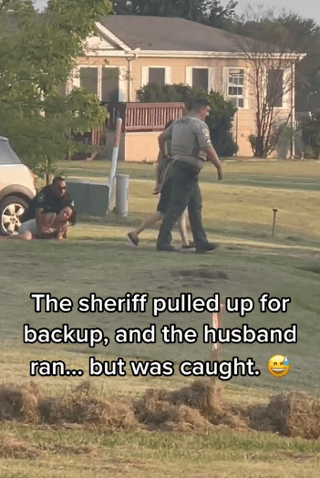 Husband and wife being arrested after the man tried to run away | Photo: Tiktok.com/jessikadykeee