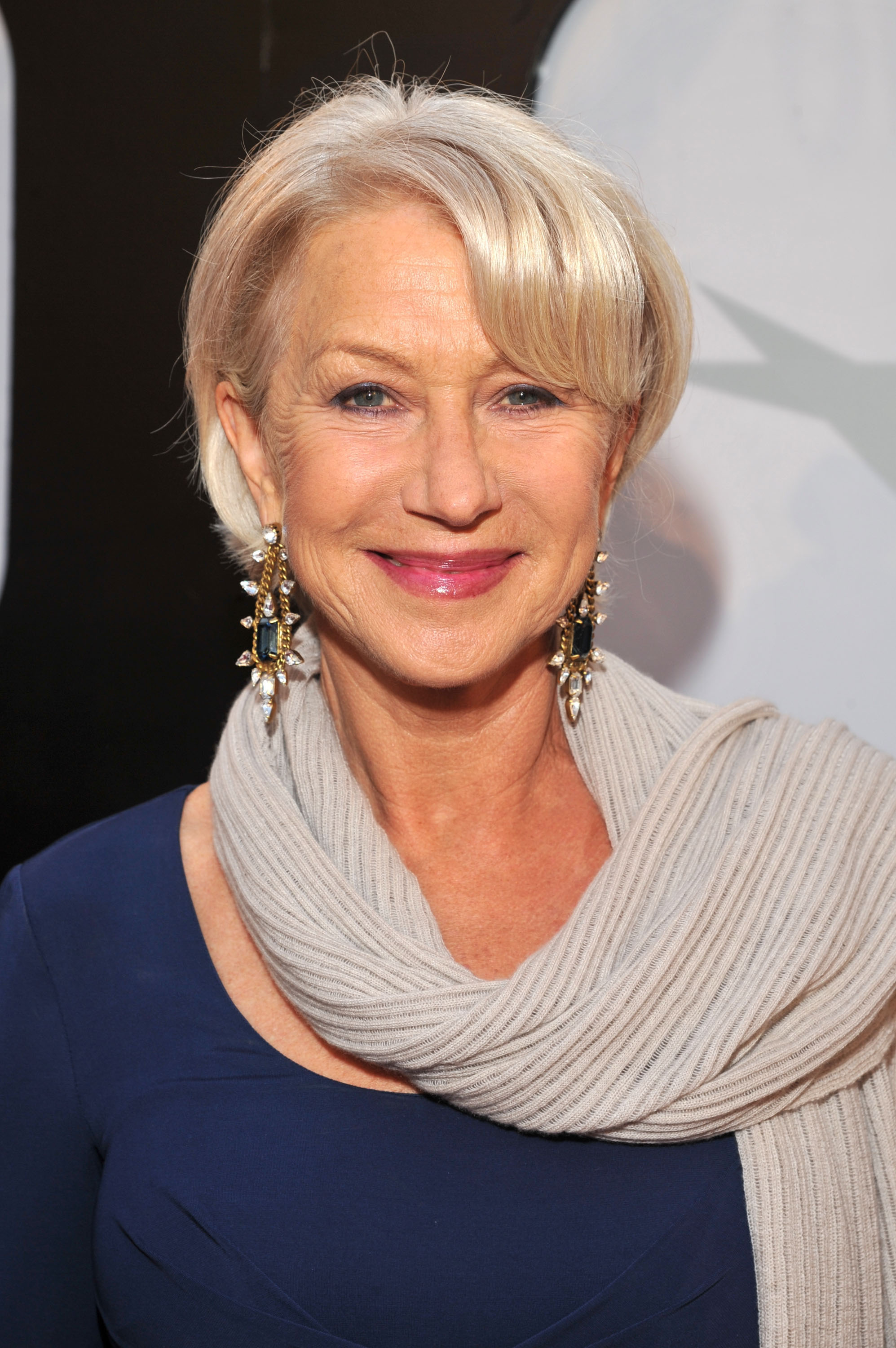 Helen Mirren at AFI's 39th Annual Achievement Awards on June 9, 2011 | Source: Getty Images