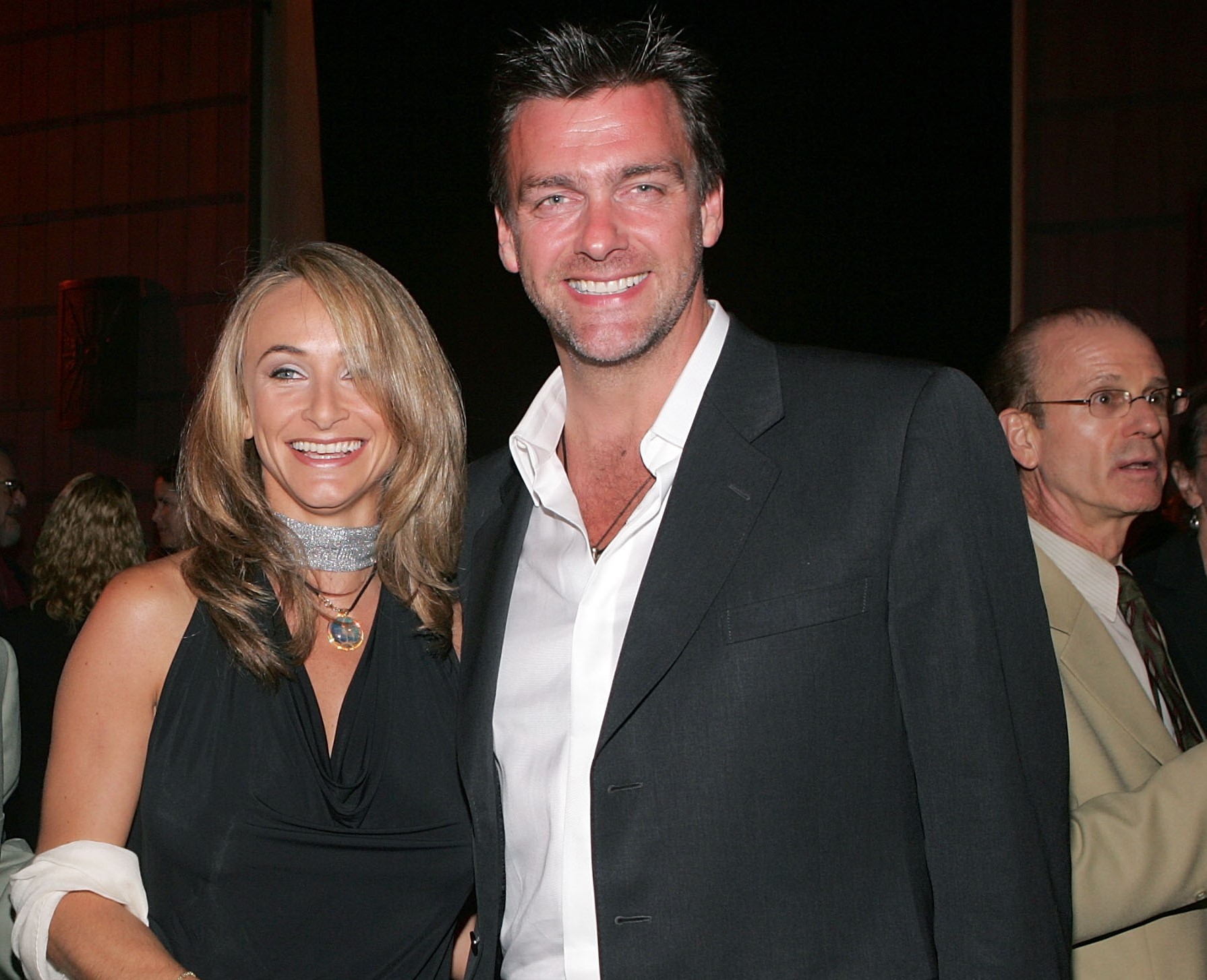 Elisabetta Caraccia and Ray Stevenson at the after-party for HBO's "Rome" at the Wadsworth Theater, on August 24, 2005, in Los Angeles, California.| Source: Getty Images