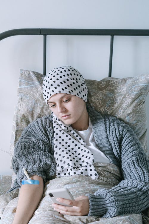 Mujer enferma. | Foto: Pexels