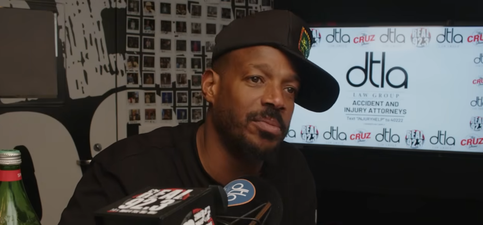 Marlon Wayans on "The Cruz Show" talking about Diddy and 50 Cent on December 8, 2025 | Source: YouTube/REAL 92.3 LA