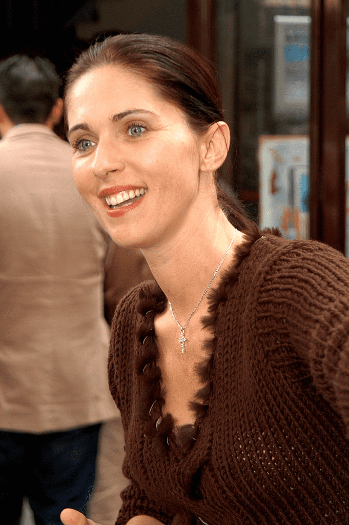 Isabelle Bouysse durant le 7ème Festival du Téléfilm de Saint-Tropez - Première de "Les Hommes de Cœur" à l'Espace des Lices à St Tropez, France. | Photo : Getty Images Isabelle Bouysse durant le 7ème Festival du Téléfilm de Saint-Tropez - Première de "Les Hommes de Cœur" à l'Espace des Lices à St Tropez, France. | Photo : Getty Images