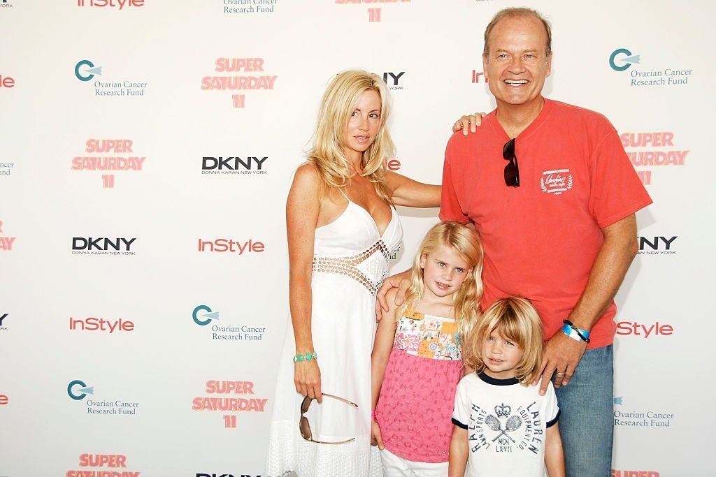 Camille Grammer, Kelsey Grammer et les enfants assistent à DONNA KARAN, le magazine InStyle au projet Nova's Ark le 26 juillet 2008. | Photo : Getty Images