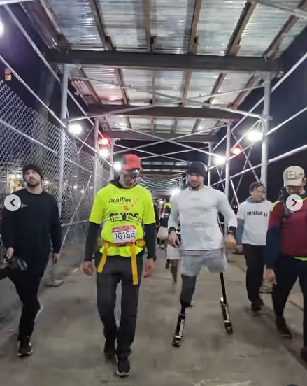 Juan Pablo Dos Santos taking part in the New York Marathon from a video posted on November 5, 2025 | Source: Instagram/juanpablo2santos