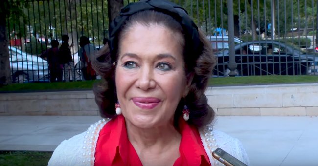Elena Tablada, madre de la diseñadora declara sobre fotos de su nieta. | Foto: YouTube/Revista Diez Minutos Elena Tablada, madre de la diseñadora declara sobre fotos de su nieta. | Foto: YouTube/Revista Diez Minutos