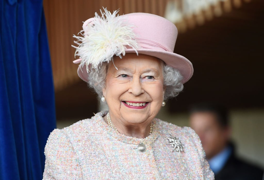 Queen Elizabeth II is seen at the Chichester Theatre while visiting West Sussex | Photo: Getty Images