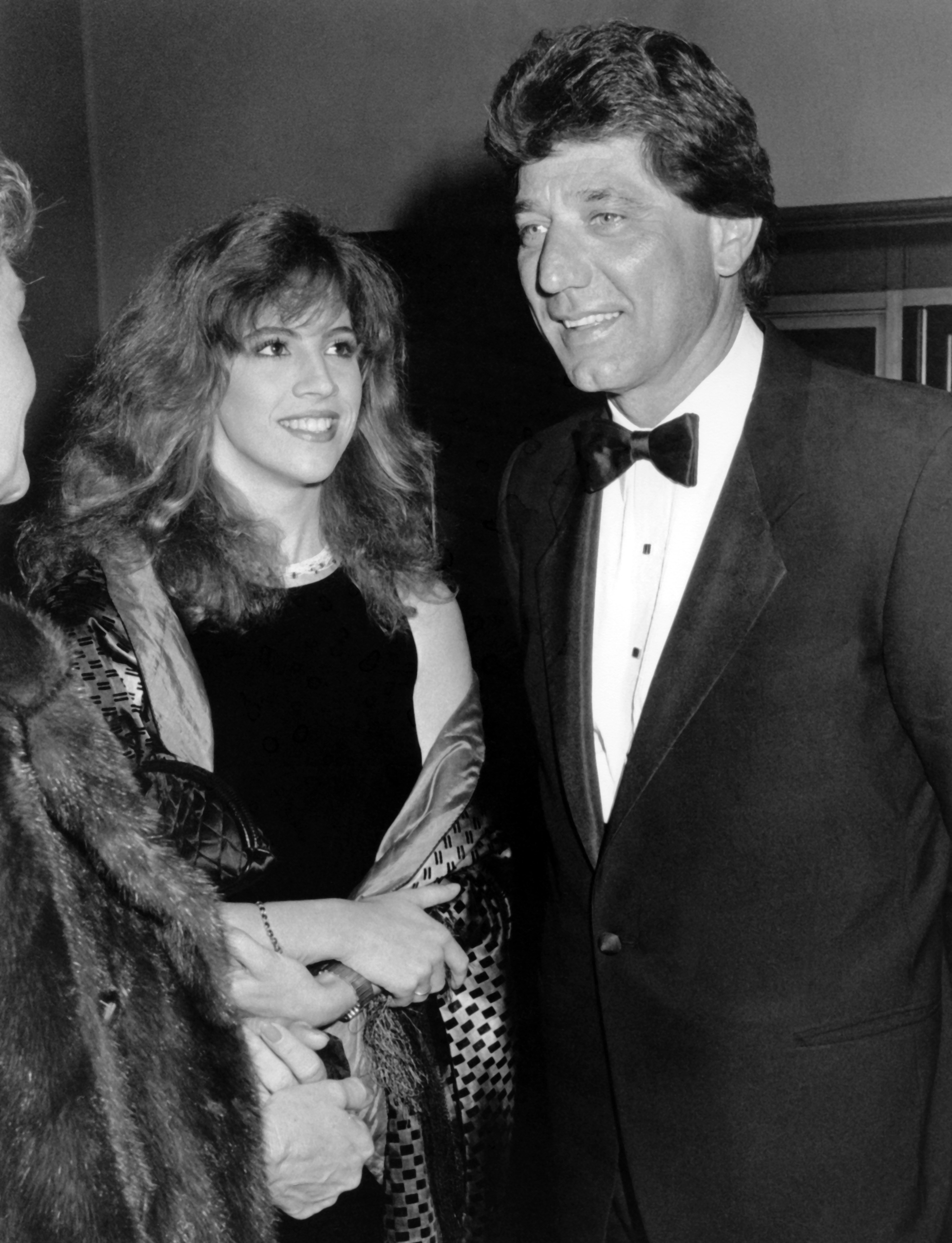 Joe Namath and his ex-wife Deborah Mays arrive at the American Cinematheque Awards in Los Angeles, California circa 1980s. | Source: Getty Images