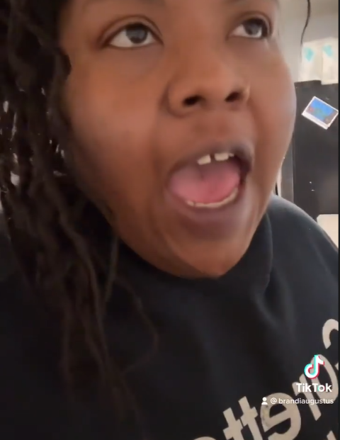 Brandi Augustus spills the tea on the "ugly reality" of hotel breakfast | Source: tiktok.com/brandiaugustus