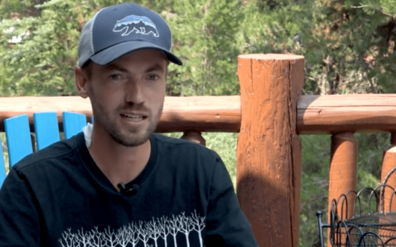 Man recalls the moment he came face to face with a grizzly bear | Photo: Youtube/East Idaho News