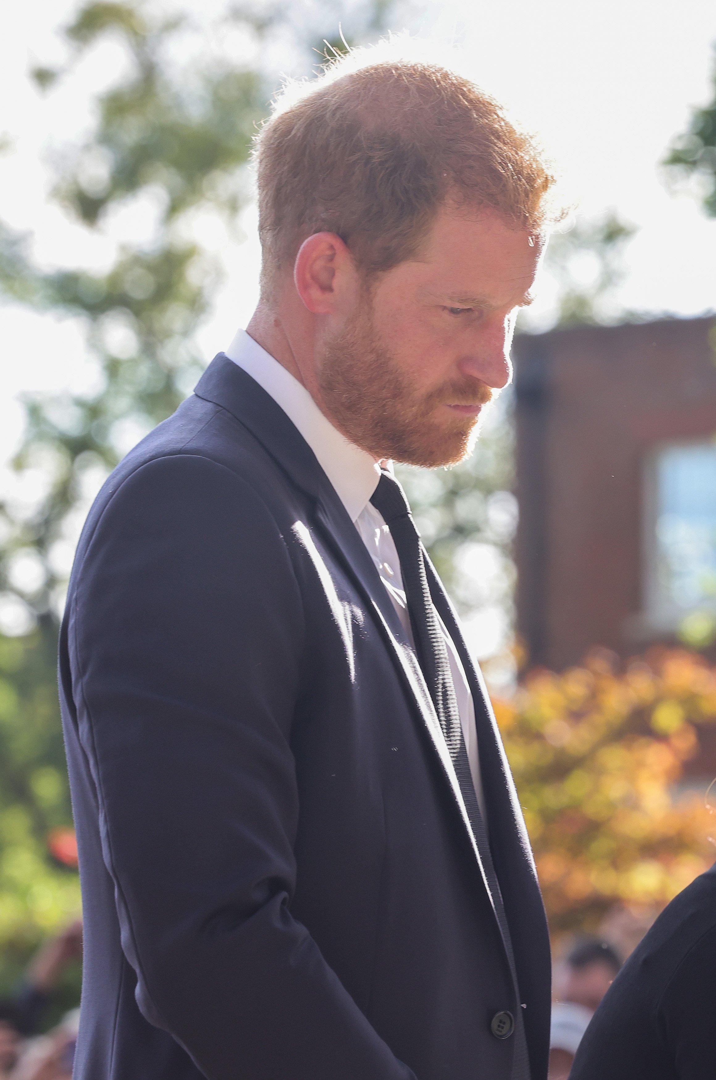 Prince Harry at the Windsor gates in England, 2022. | Source: Getty Images 