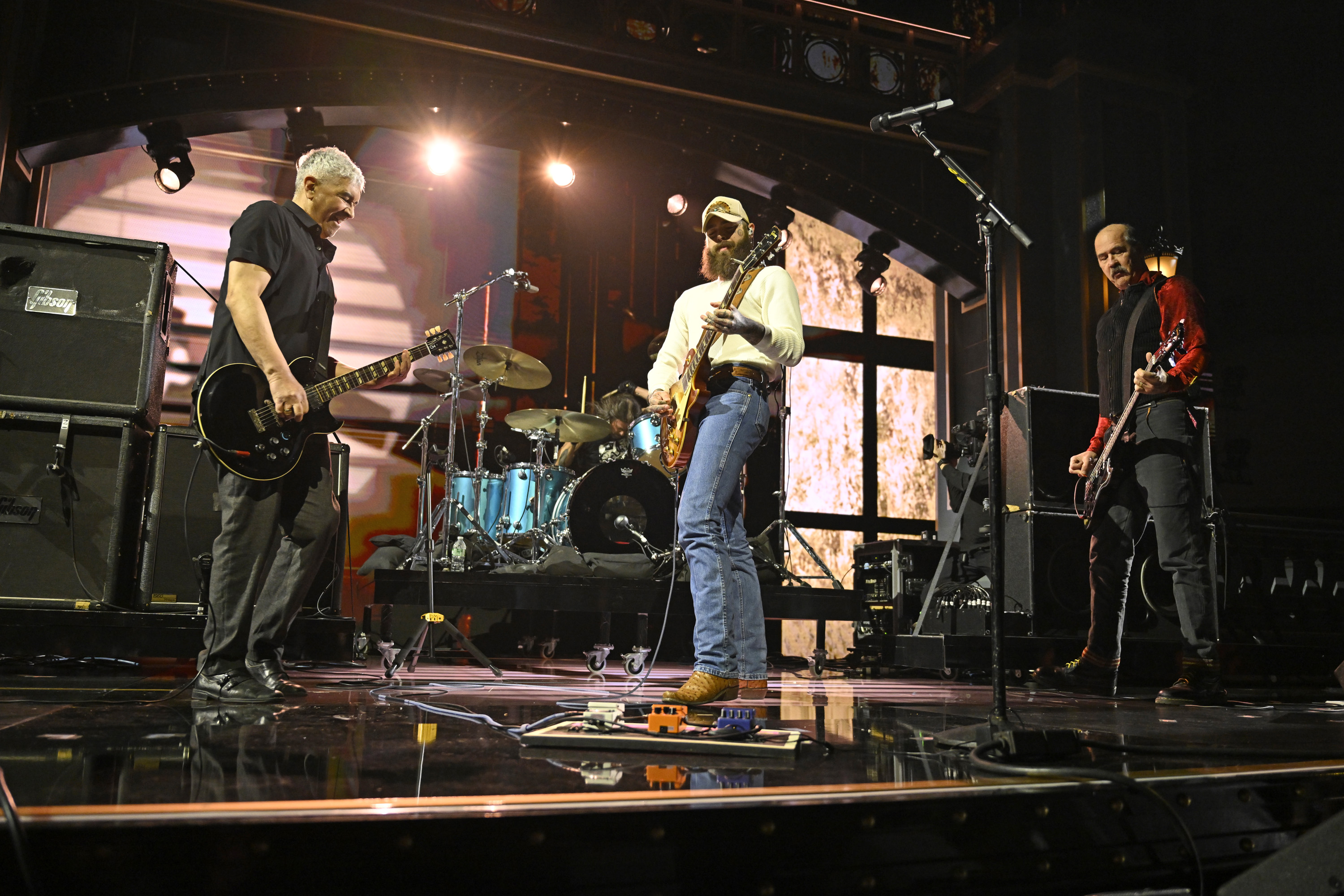 Nirvana and Post Malone perform during "SNL50: The Homecoming Concert" on February 14, 2025 | Source: Getty Images