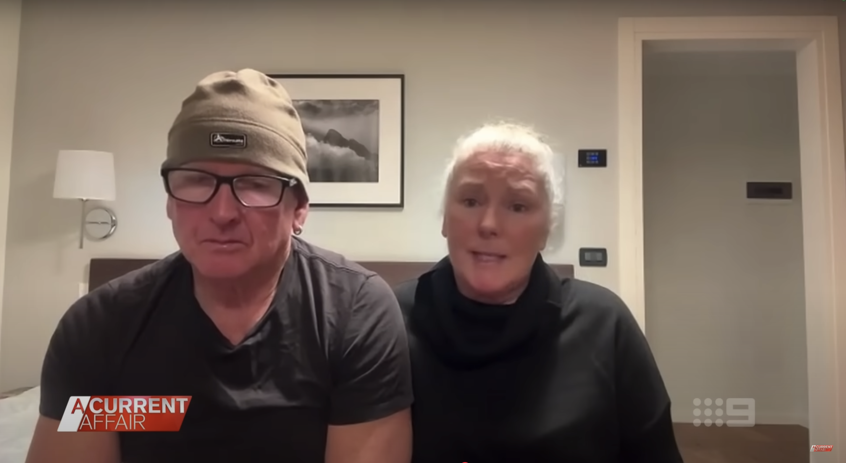 Mitchell Ring and his wife, Jennifer Colin, relate their terrifying experience mid-flight, as seen in a video dated February 24, 2025 | Source: YouTube/ACurrentAffair9