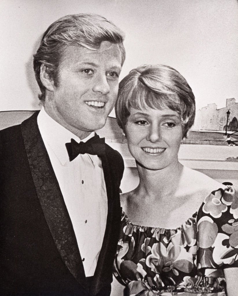 Robert Redford y Lola van Wagenen en 1967. | Foto: Getty Images