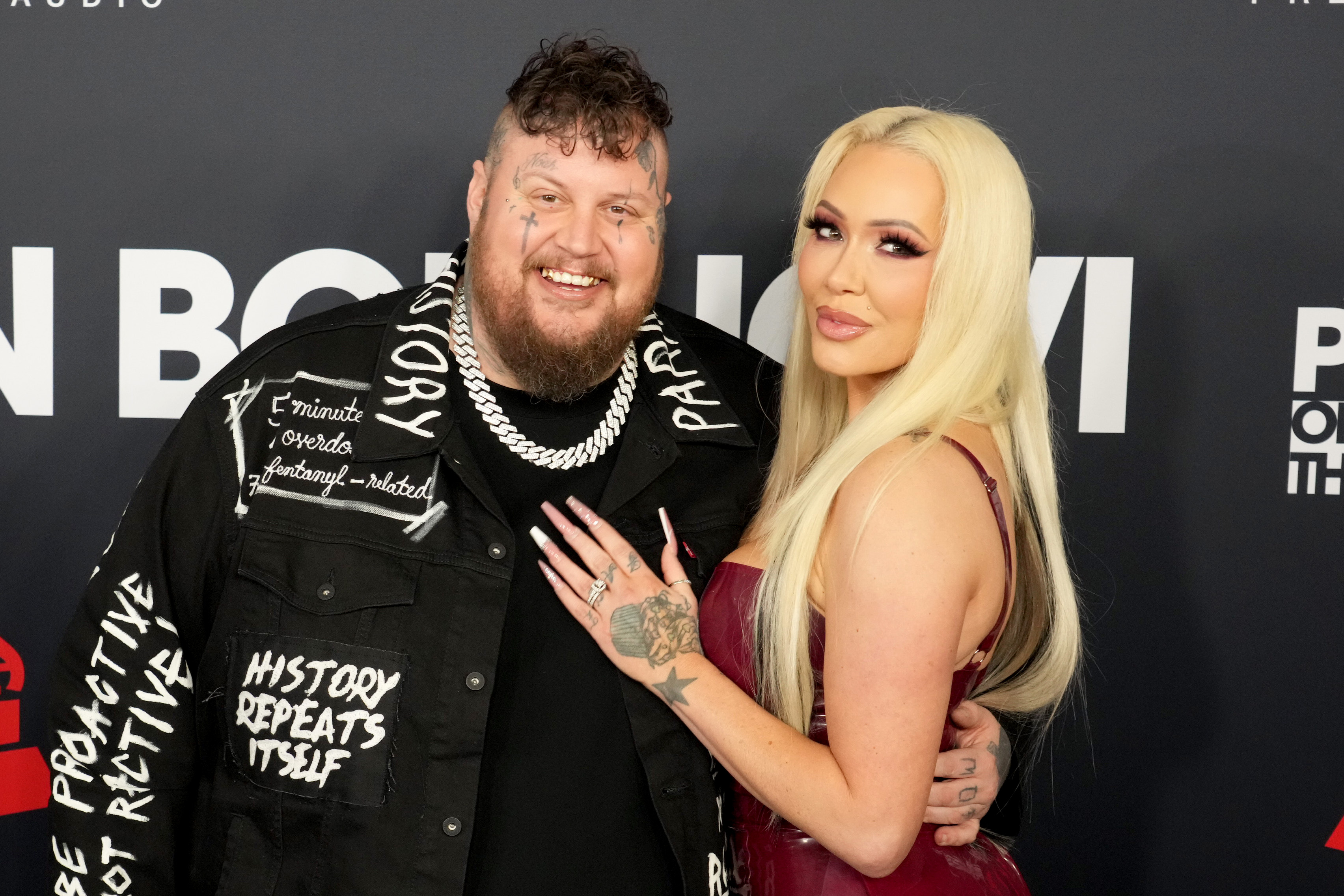 Jelly Roll and Bunnie XO appear together on the red carpet. In February, he tearfully thanked her for changing his life while accepting a Grammy Award. | Source: Getty Images