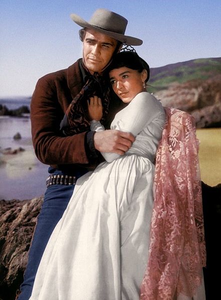 Marlon Brando y Pina Pellicer.| Fuente: Wikipedia
