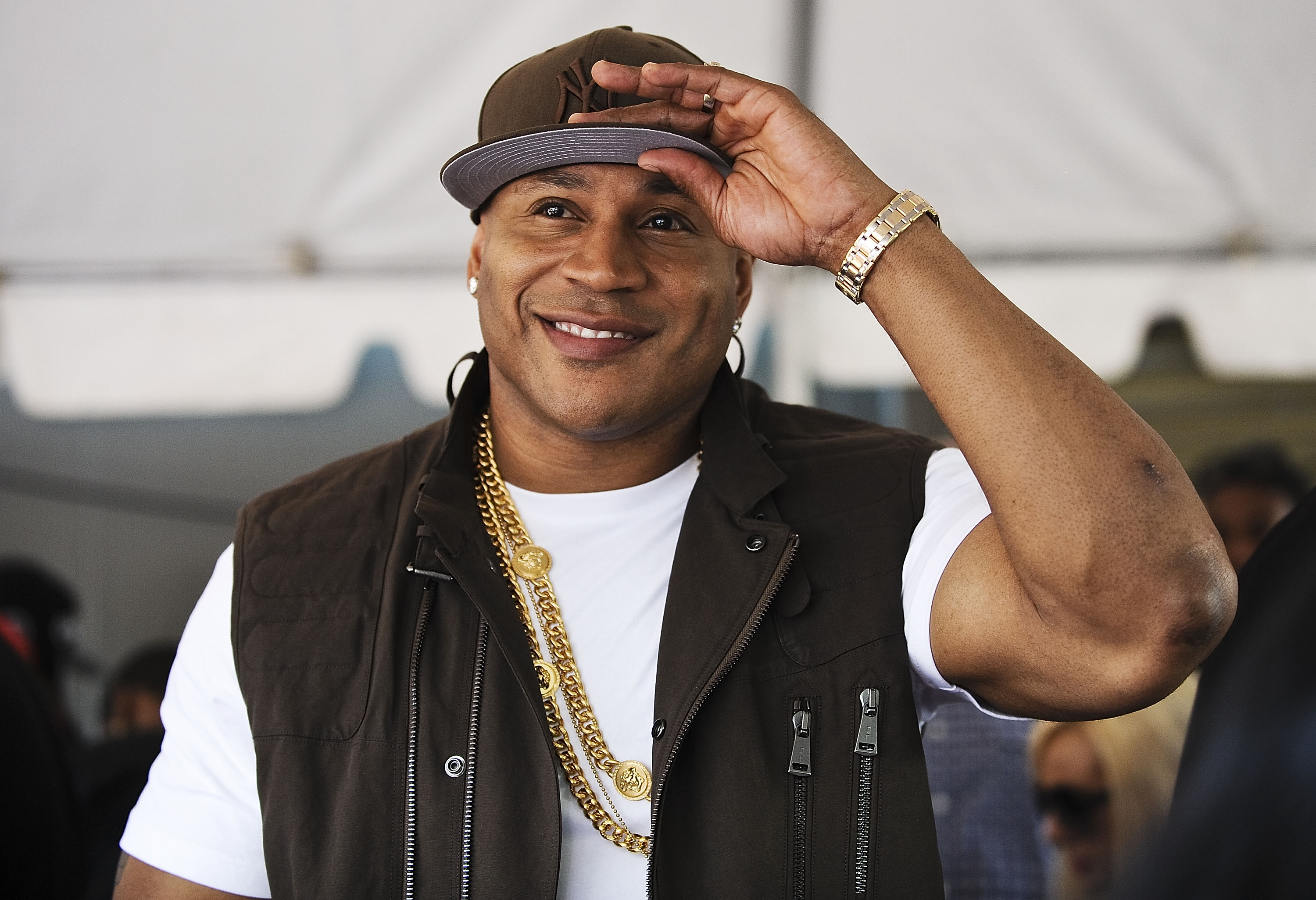  LL Cool J attends the 2nd Annual Worldstar Foundation Back To School Giveaway at Jamaica Colosseum Mall in New York City on August 24, 2014. | Photo: Getty Images