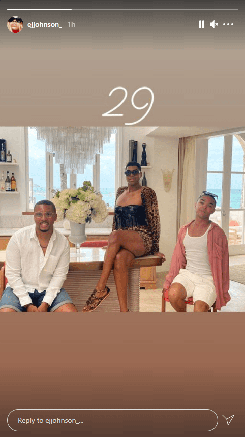 EJ Johnson flaunts legs in a leopard corset mini dress as he celebrates his 29th birthday with friends | Photo: ejjohnson_