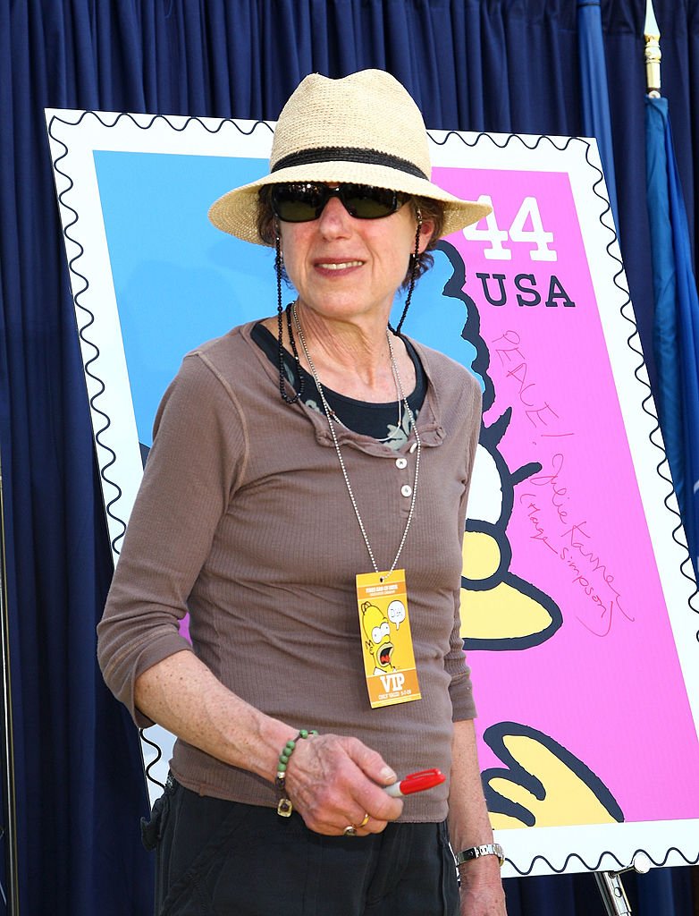 Julie Kavner attends The Simpsons' U.S. postage stamp dedication ceremony on May 7, 2009 in Los Angeles | Photo: Getty Images