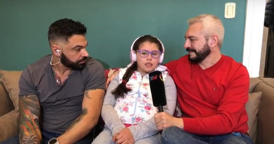 Daniel, Gastón y Bianca en una entrevista para la televisión. | Foto: YouTube/Todo Noticias