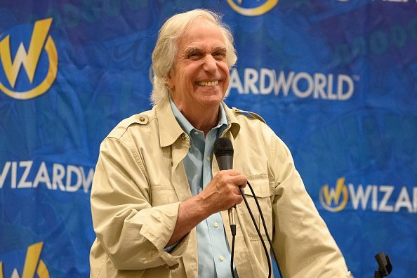 Henry Winkler on August 23, 2019 in Rosemont, Illinois | Source: Getty Images 