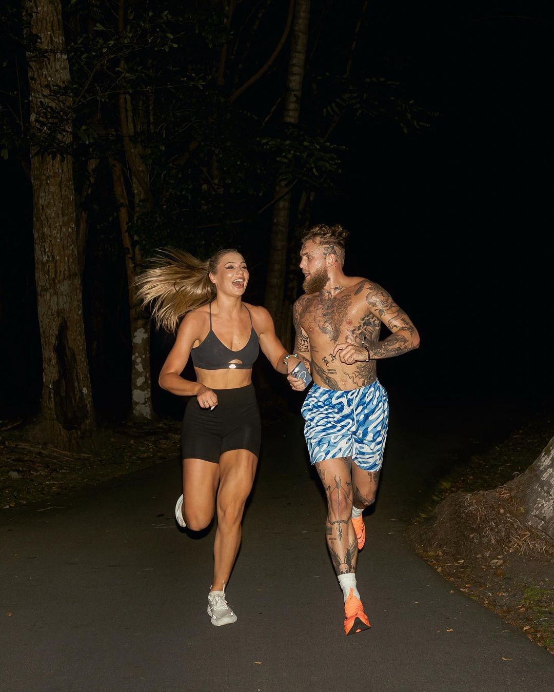 Jutta Leerdam and Jake Paul running, from a post dated April 3, 2023 | Source: Instagram/jakepaul