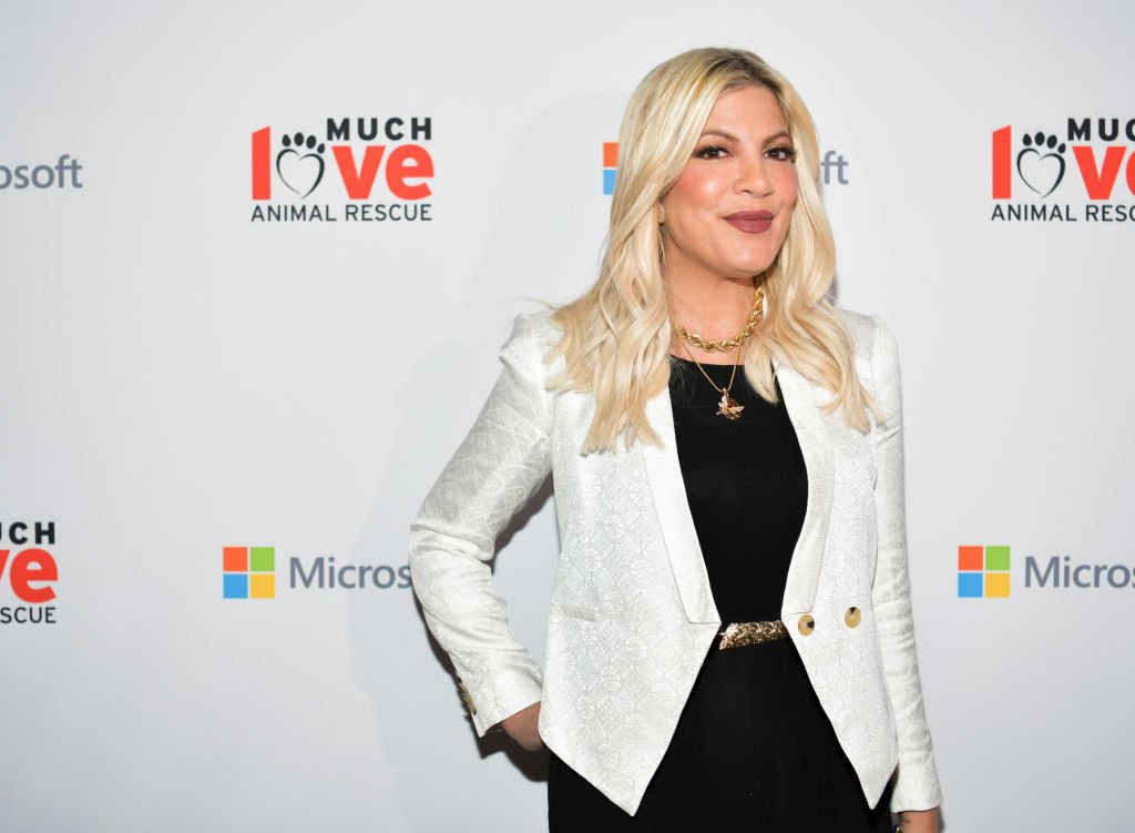 Tori Spelling attends the Much Love Animal Rescue 3rd Annual Spoken Woof Benefit at Microsoft Lounge on October 17, 2019. | Photo: Getty Images