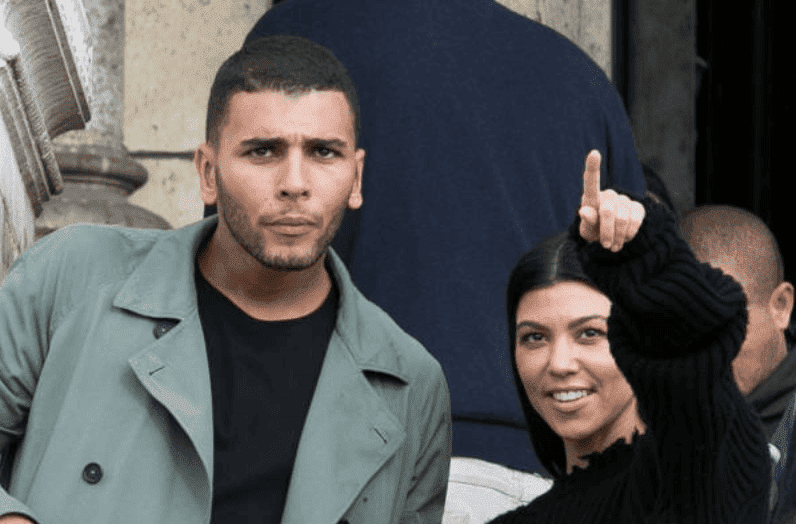 Kourtney Kardashian and Younes Bendjima take a stroll and go sightseeing in Montmartre, on September 30, 2017, in Paris, France | Source: Getty Images (Photo by Marc Piasecki/GC Images)
