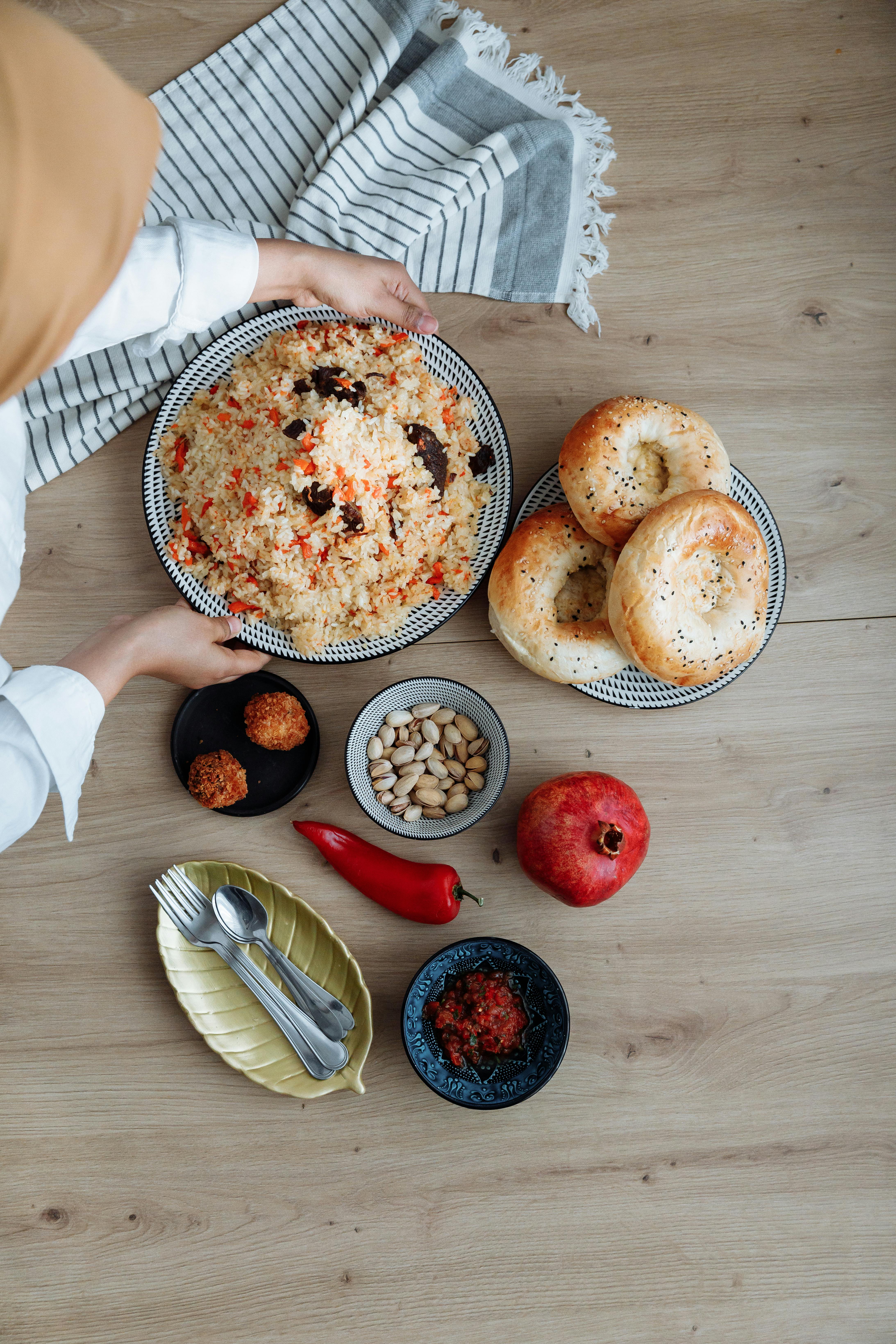 A rice dish with various furnishings | Source: Pexels