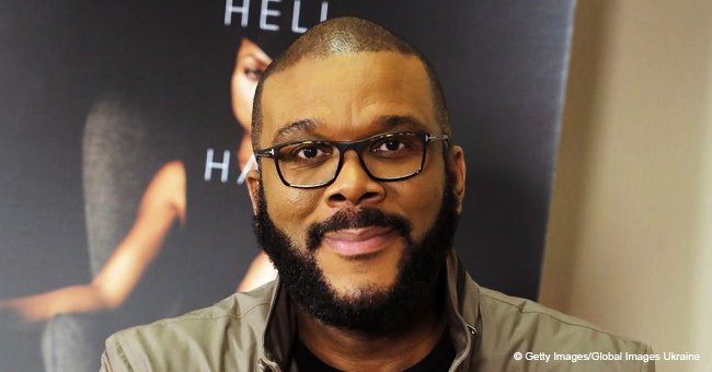 Tyler Perry's girlfriend flaunts her natural hair, wearing tight jeans in recent pic with friend