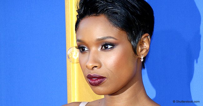 Jennifer Hudson stuns in velvet black suit, sings  'Amazing Grace' at Aretha Franklin’s funeral