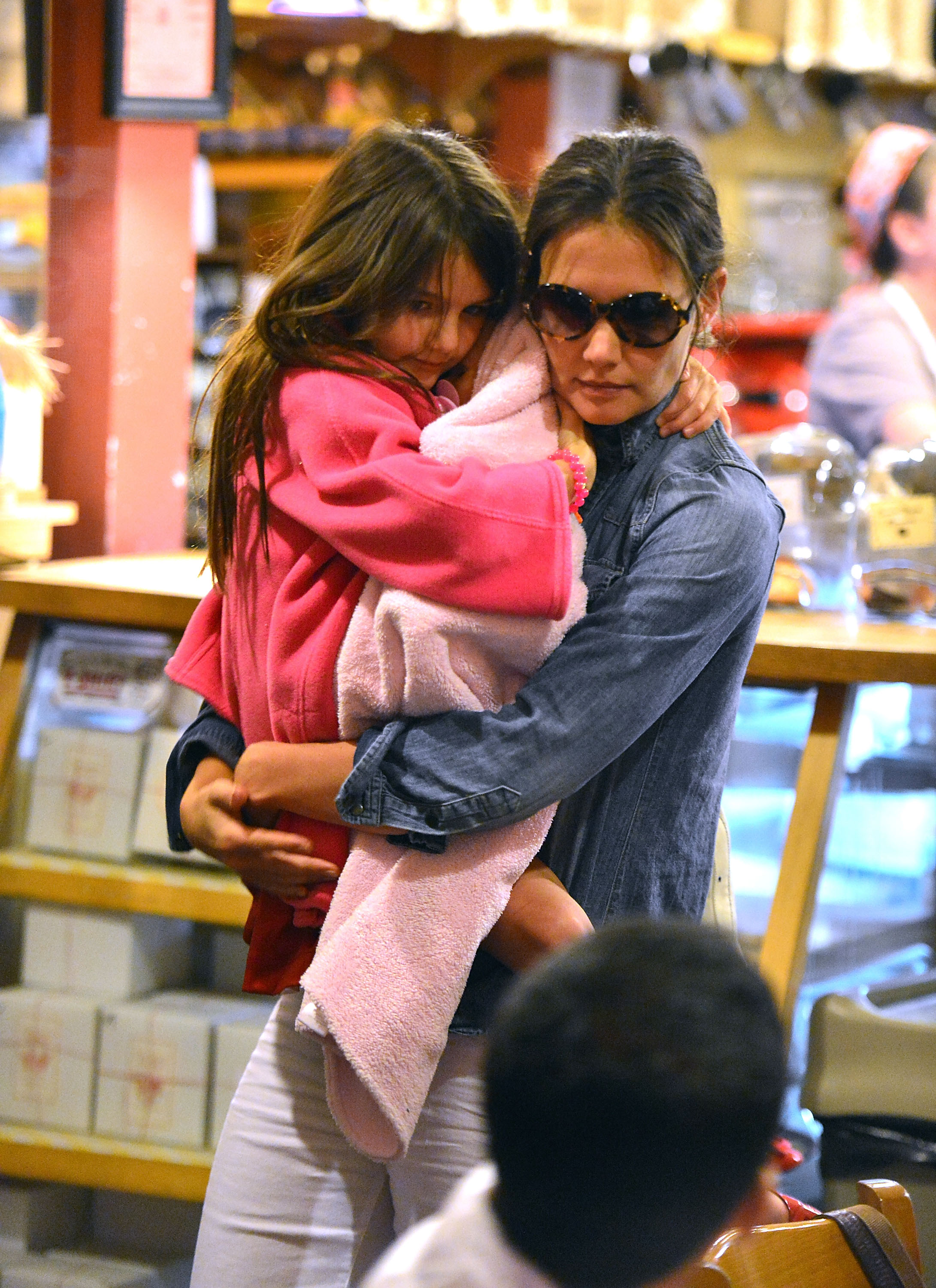 Katie Holmes and Suri Cruise seen  in New York City on August 20, 2012. | Source: Getty Images
