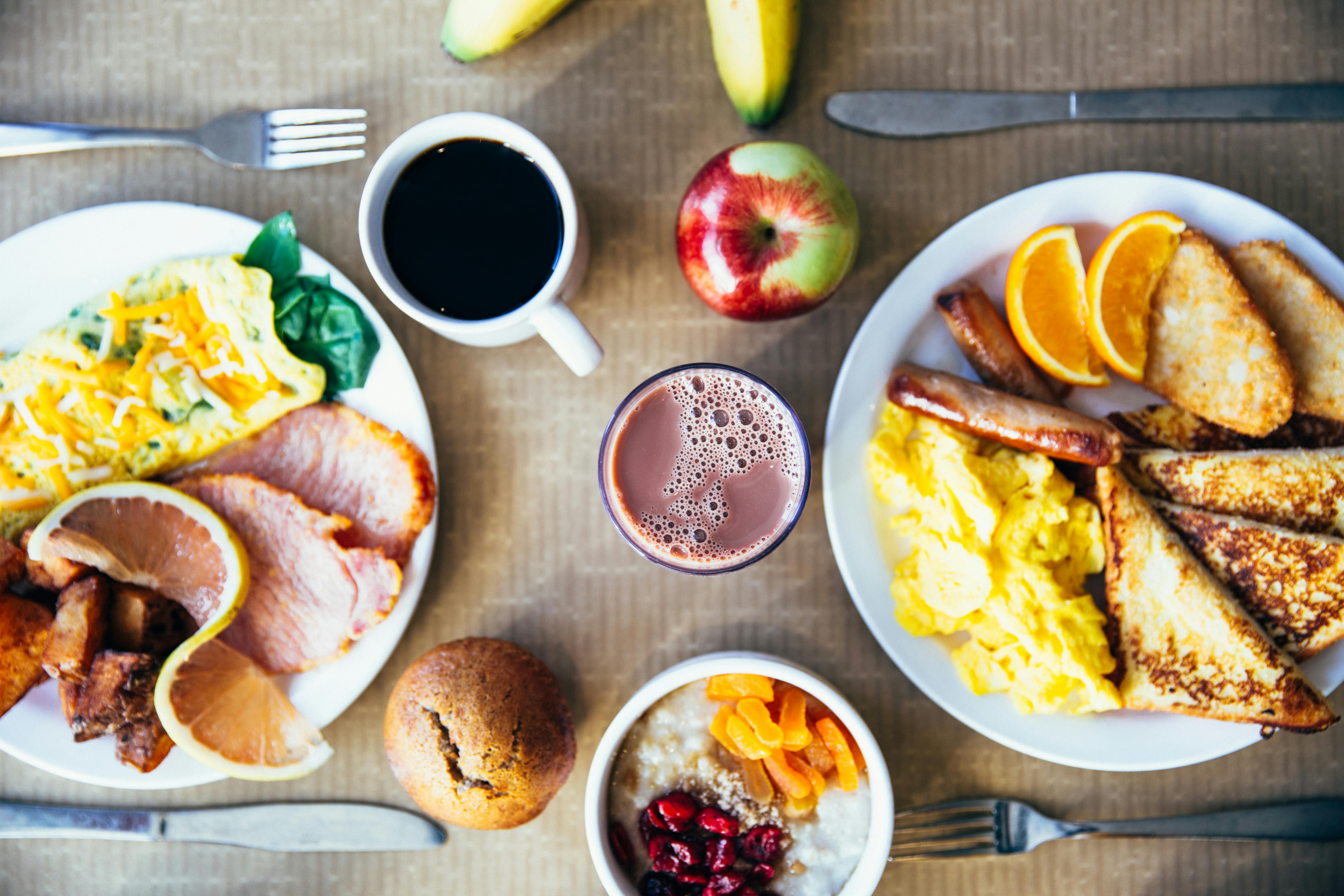 Full breakfast plates | Source: Pexels