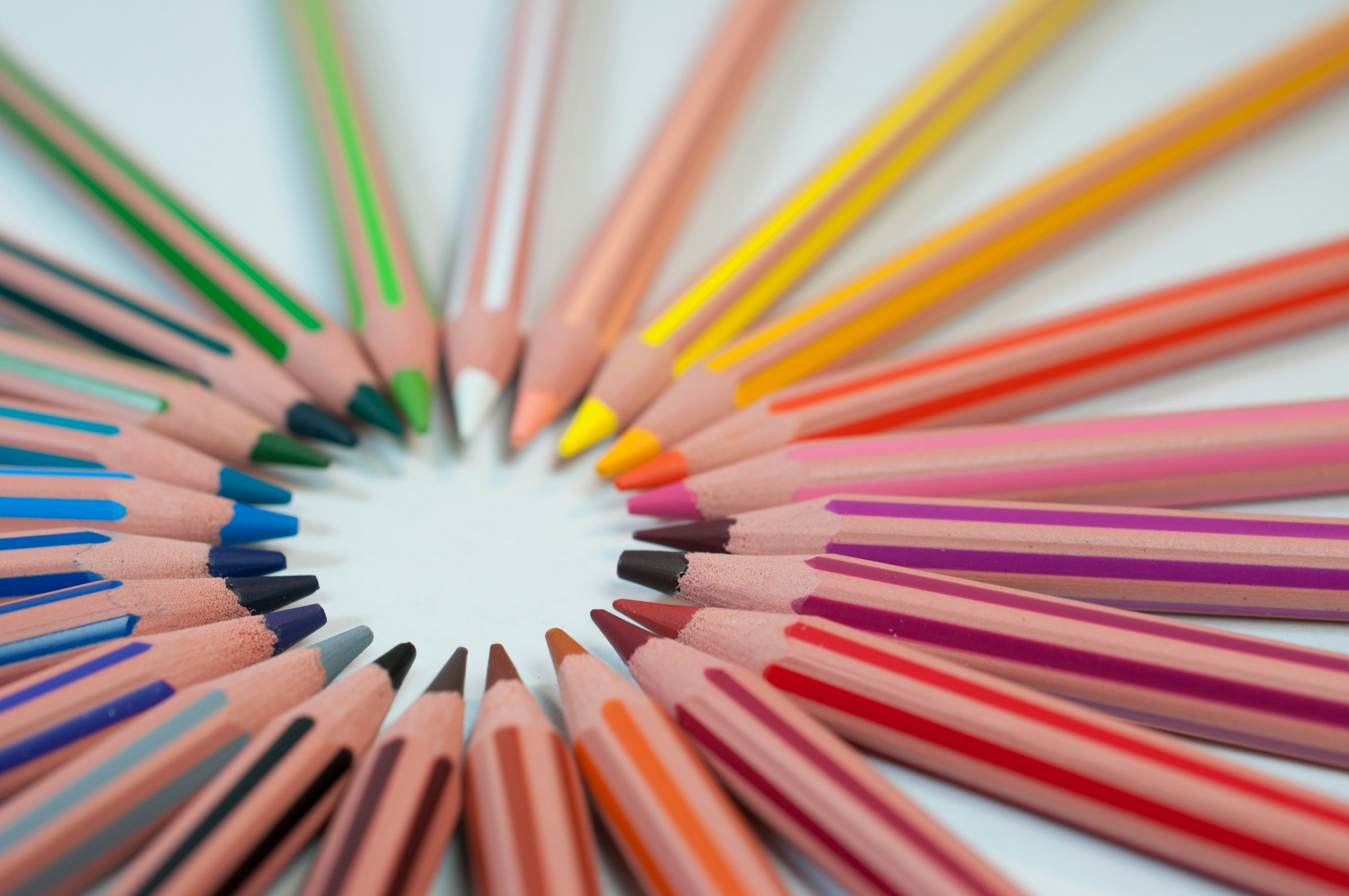 Color pencils | Source: Unsplash