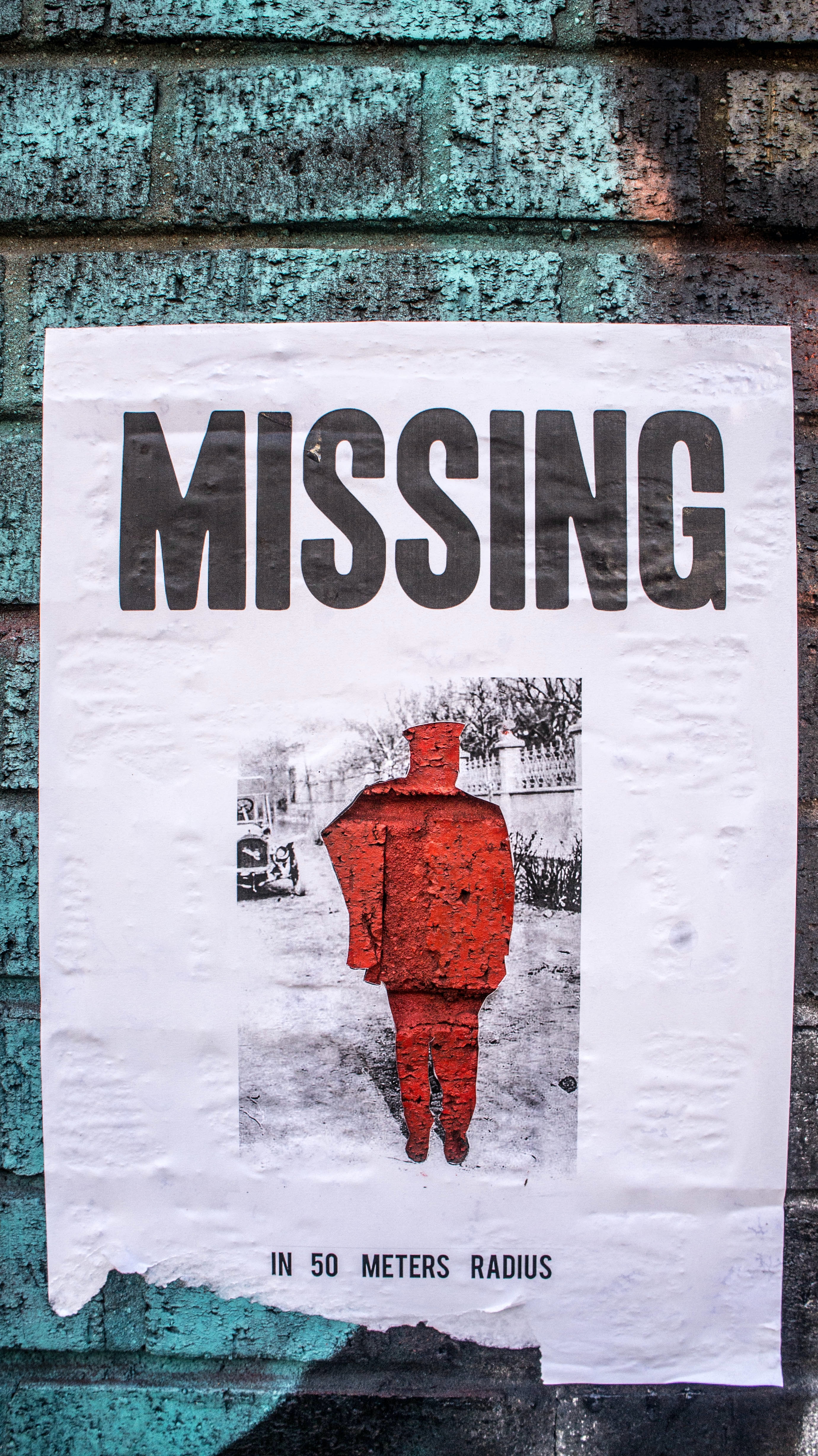 A missing poster | Source: Unsplash