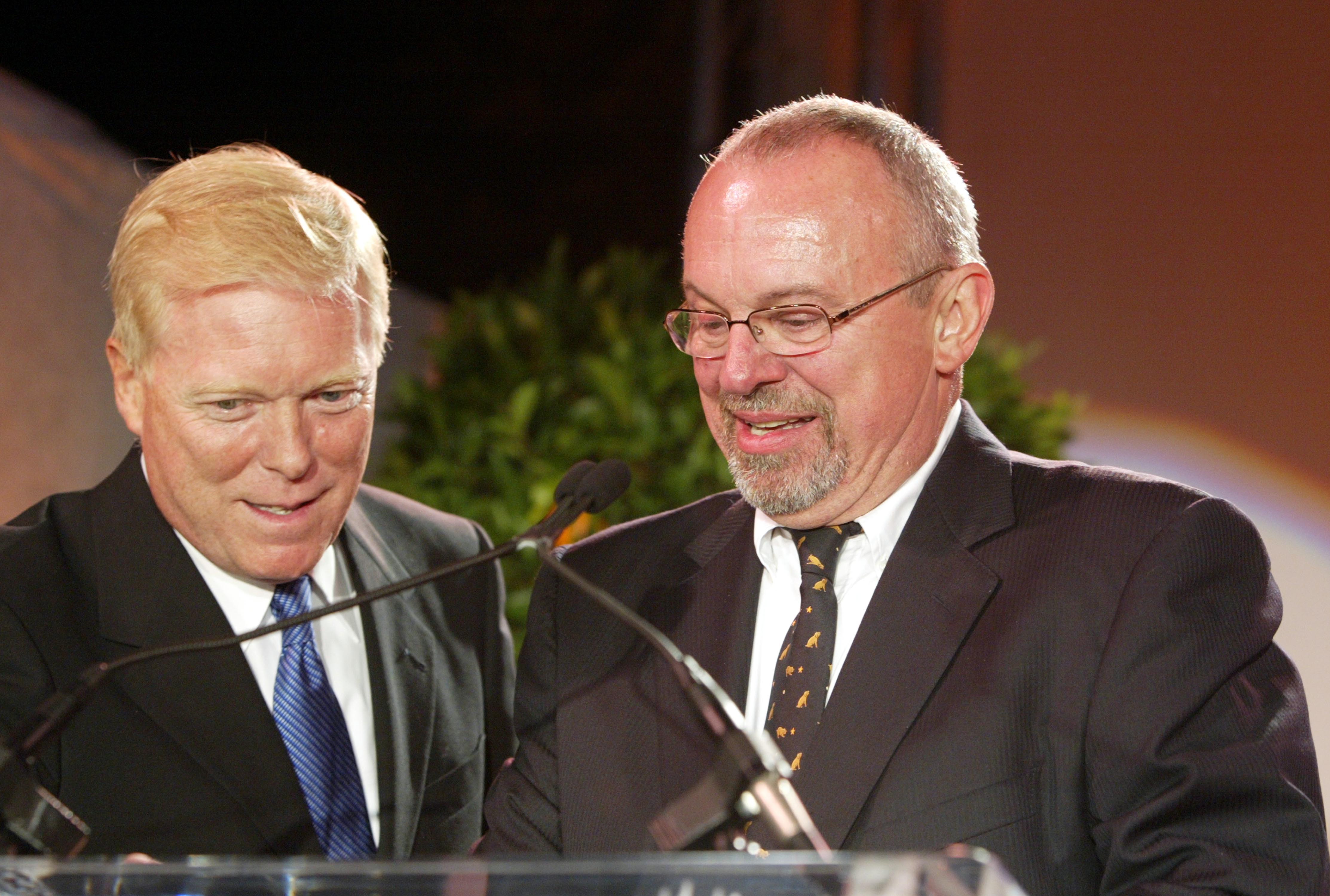 Congressman Richard Gephardt (L) with Blake Byrne on stage at Project Angel Food's 11th Annual Angel Awards Gala held at Project Angel Food Headquarters. Photo: Getty Images/GlobalImagesUkraine