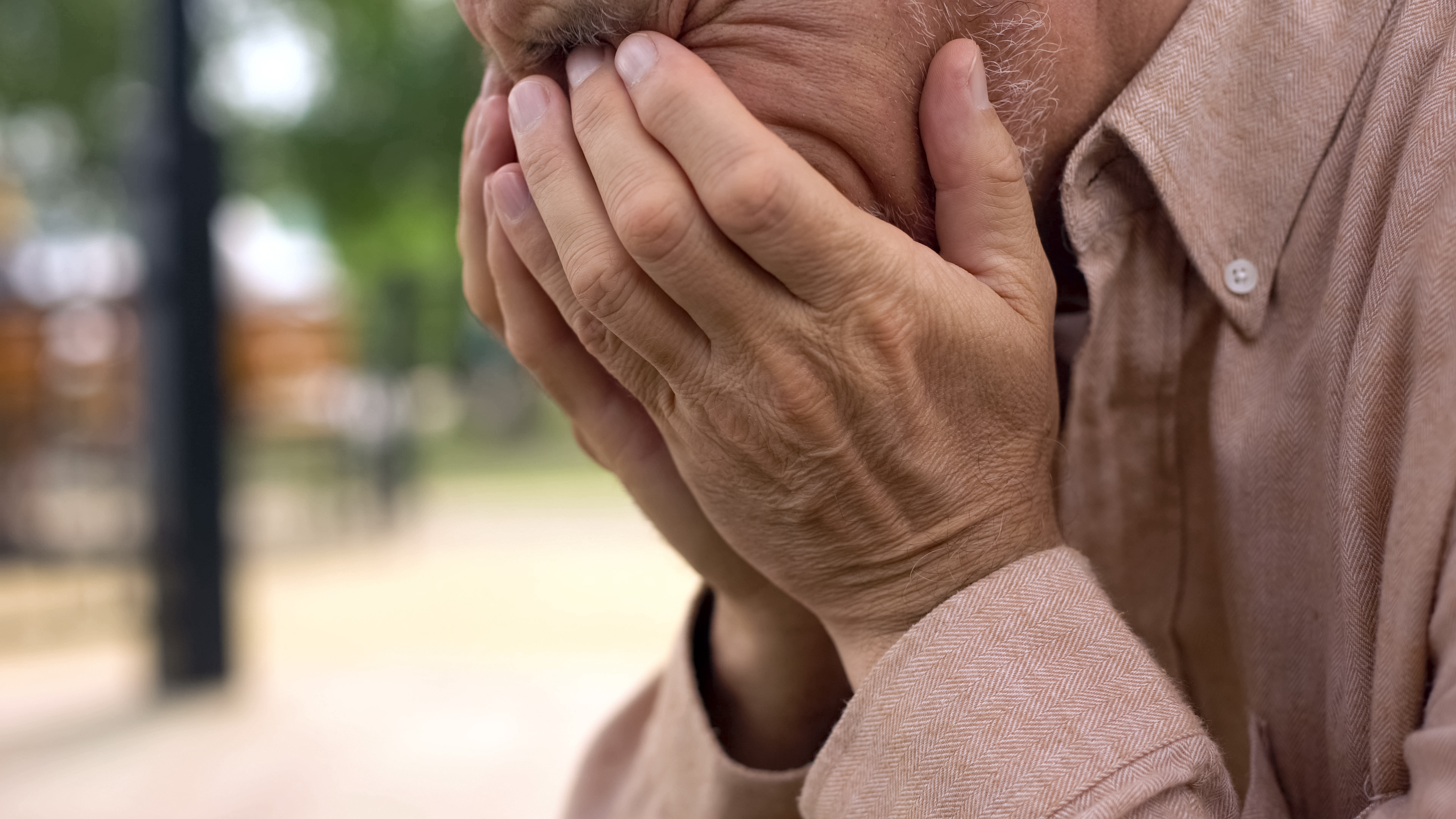 A man crying | Source: Getty Images