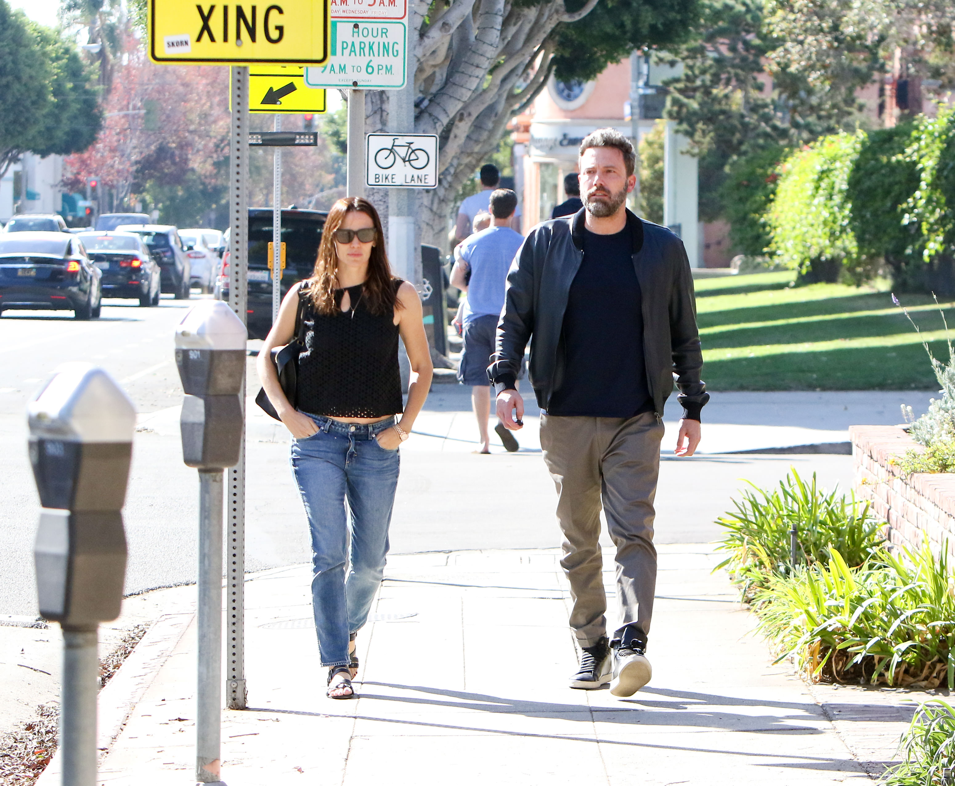 Jennifer Garner and Ben Affleck on November 19, 2016 in Los Angeles, California | Source: Getty Images
