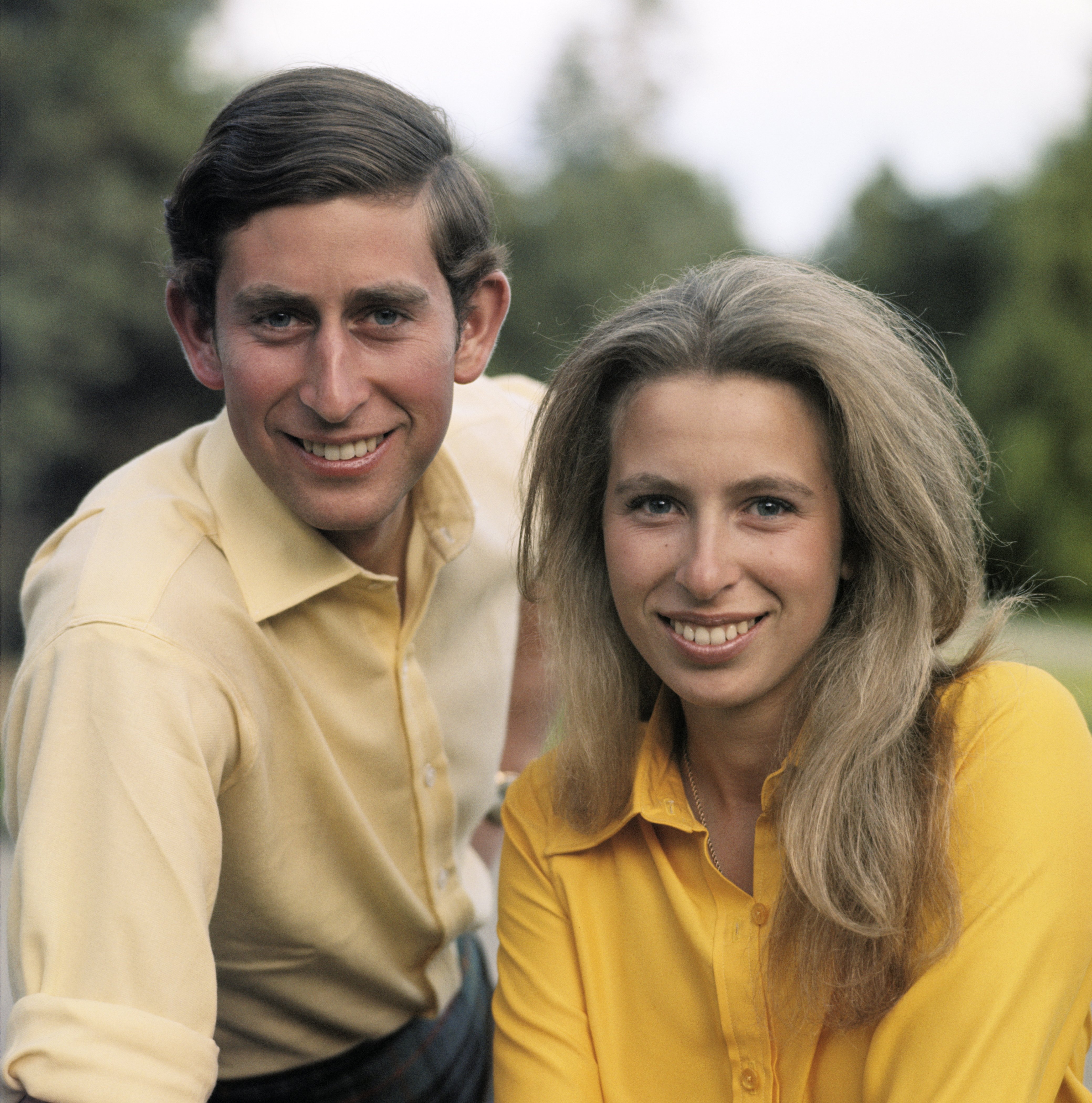 Prince Charles and Princess Anne during their 1972 holiday in Balmoral Castle. | Photo: Getty Images