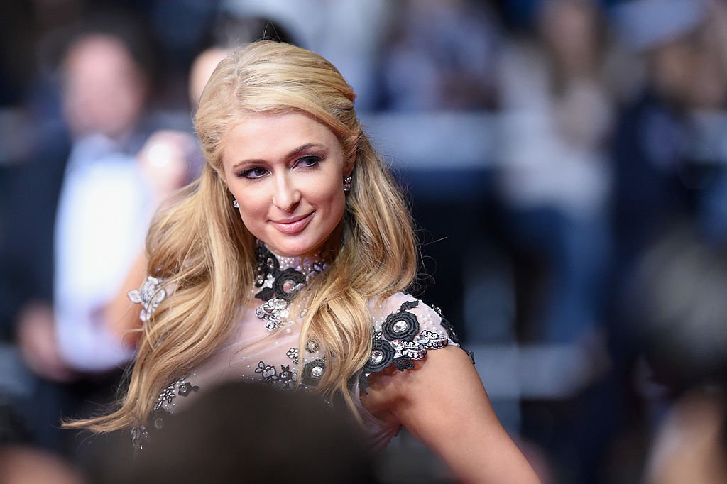 Paris Hilton nimmt an der Premiere von "The Rover" während der 67. jährlichen Filmfestspiele von Cannes am 18. Mai 2014 in Cannes, Frankreich, teil | Quelle: Getty Images