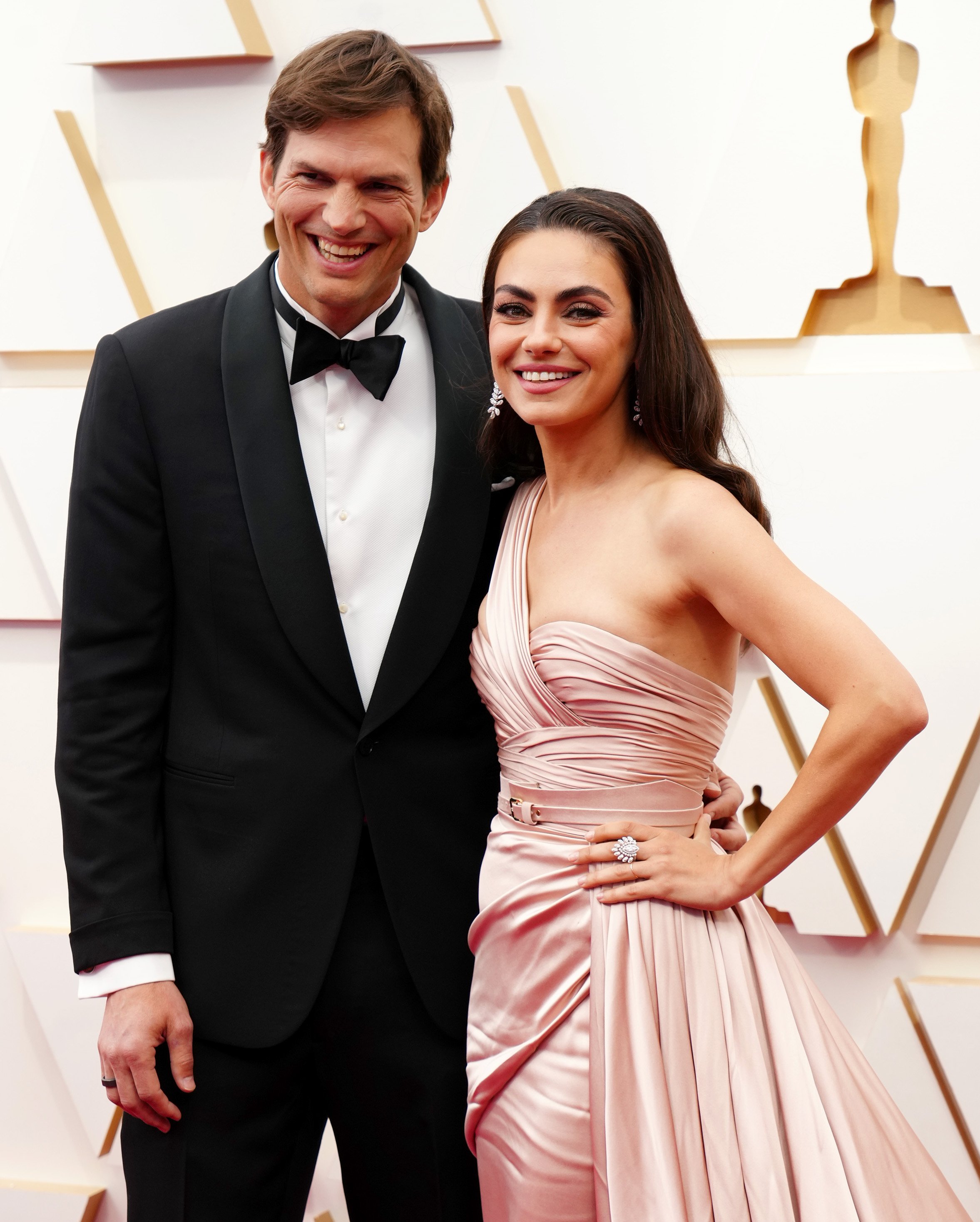 Ashton Kutcher and Mila Kunis at the 94th Annual Academy Awards on March 27, 2022 | Source: Getty Images