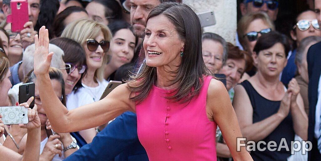 Uso de FaceApp en foto de la Reina Letizia. | Imagen filtrada con FaceApp