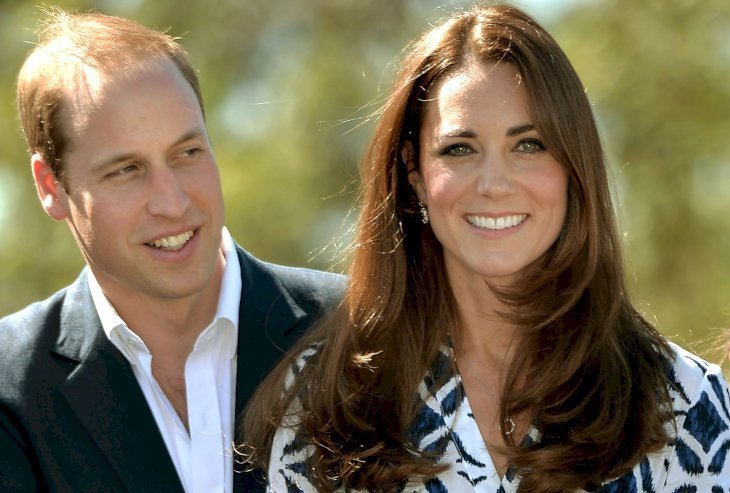 Kate Middleton y el Príncipe Williams sonriendo. Fuente: GettyImages