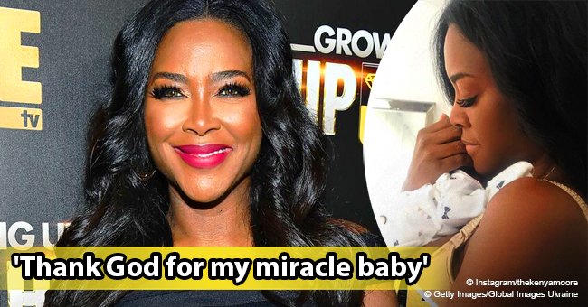Kenya Moore shares first picture of her holding newborn daughter Brooklyn Daly on Thanksgiving