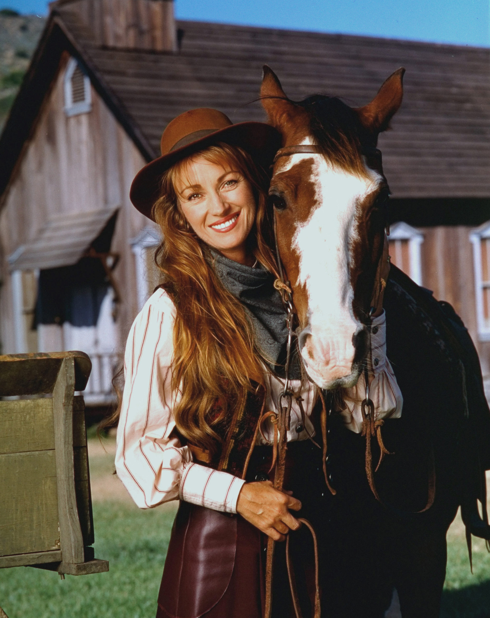 Jane Seymour on the set of "Dr. Quinn, Medicine Woman," in November 1995. | Source: Getty Images