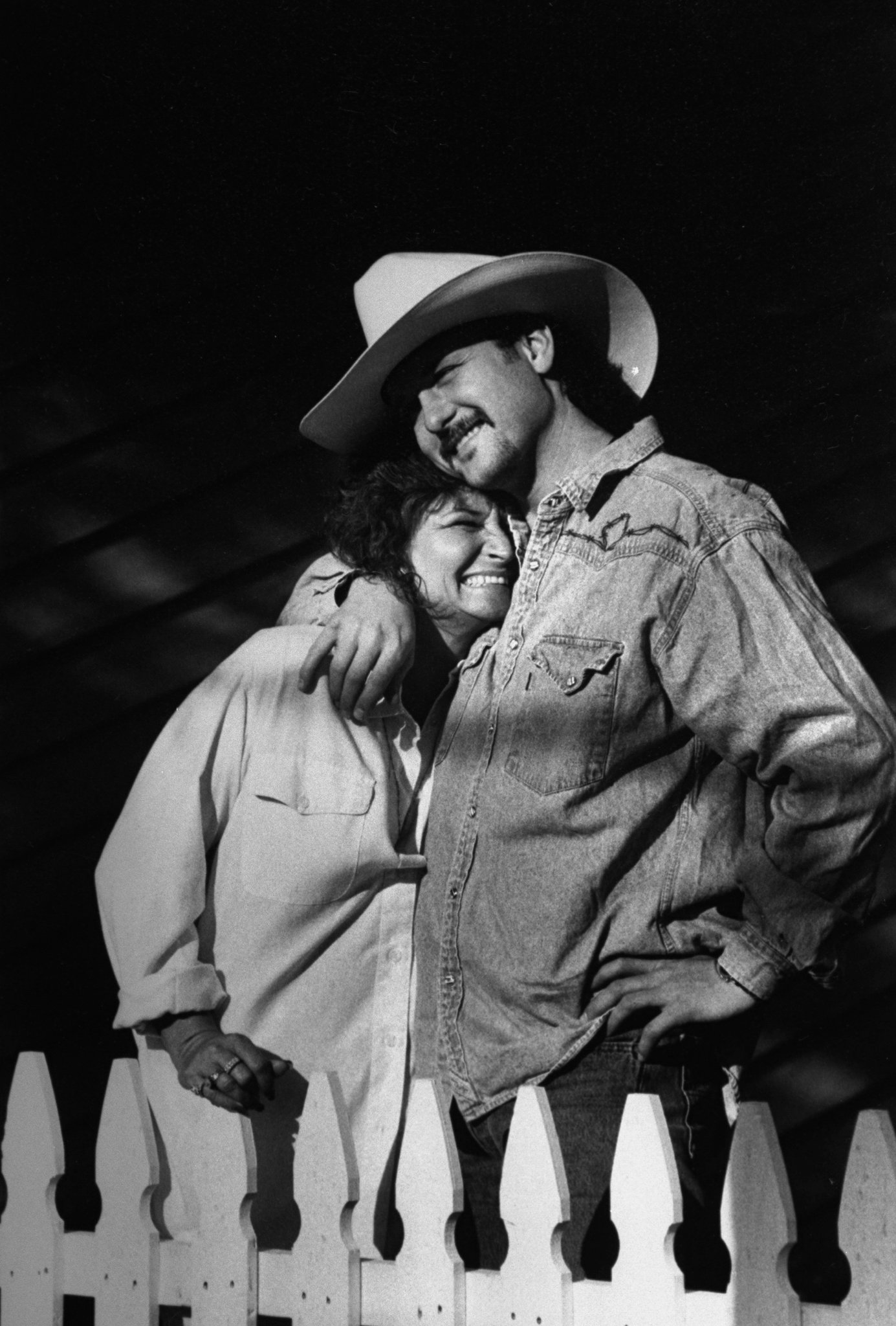 Tim McGraw Appears Looking like Legendary Father He Didn't Know Who
